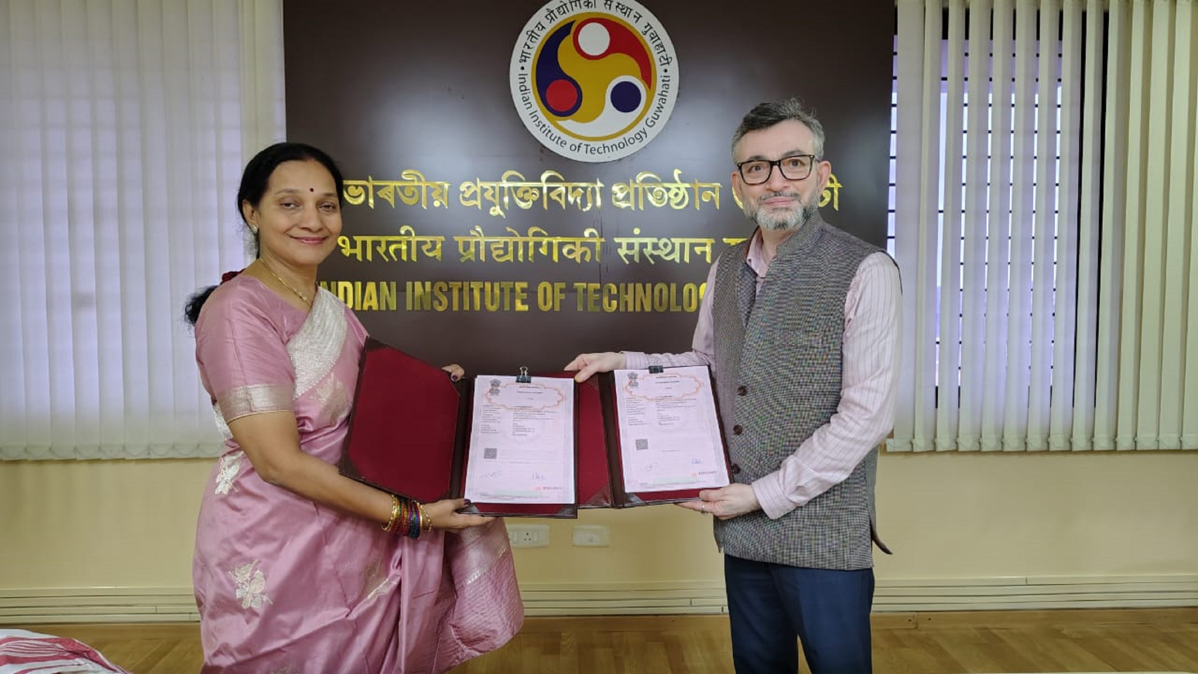 IIT Guwahati Signs Technology Transfer MoU for Low-Cost, High-Yield C-Phycocyanin Production Technology
